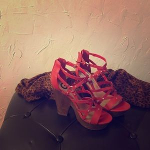 Red clogged HeeLZ! & More HeeLZ! ❤️💝